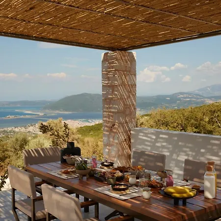 ヴィラ Epiphany Lefkada Tsoukaládhes