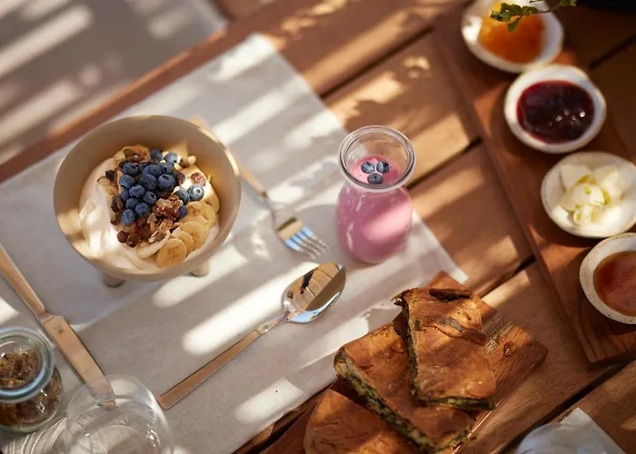 Willa Epiphany Lefkada *