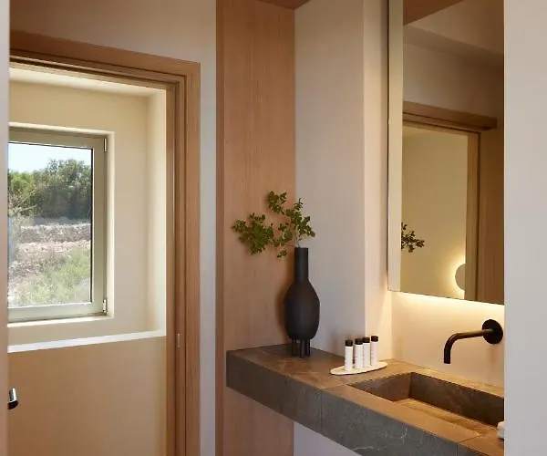 Epiphany Lefkada Tsoukaládhes