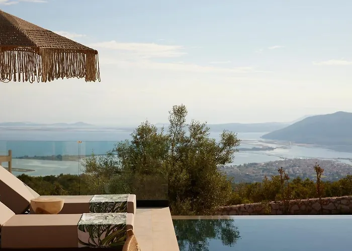 Willa Epiphany Lefkada *